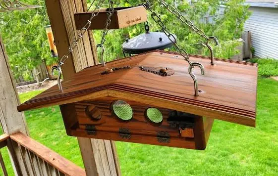 Composite Bird Feeder